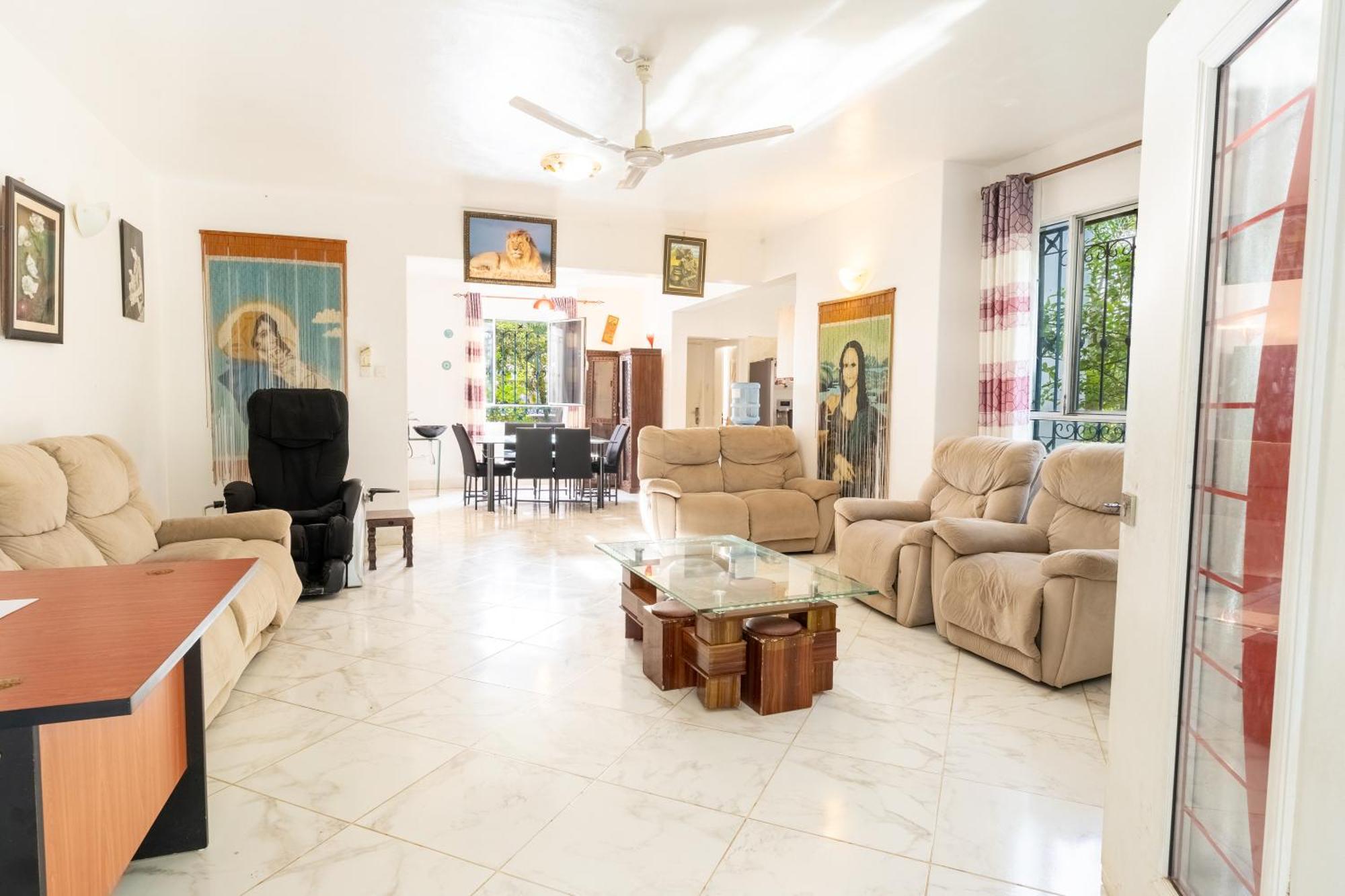 Queens Chateau Boutique Villa Playa de Diani Exterior foto